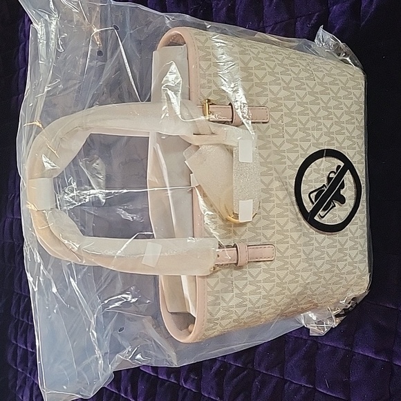 Michael Kors Jet Set Travel Top-Zip Tote NWT - Picture 5 of 10